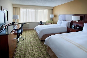 Room, 2 Double Beds, Corner