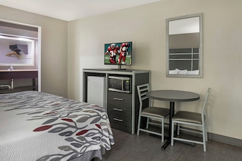 Superior Room, 1 King Bed, Non Smoking