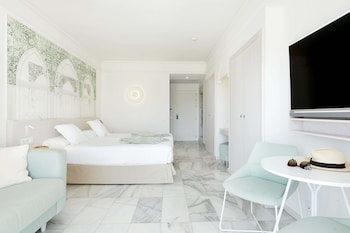 Double Room, Partial Sea View
