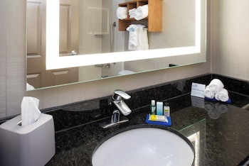 Standard Room, 2 Queen Beds