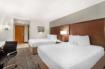 Standard Room, 2 Queen Beds, Non Smoking