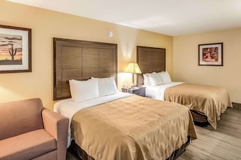 Room, 2 Queen Beds, Accessible, Non Smoking