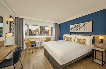 Executive King Room, with Bridge View (Newly Refurbished)