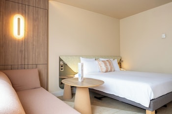 Superior Room, Multiple Beds