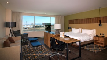 Premium Room, 1 King Bed, Accessible, City View