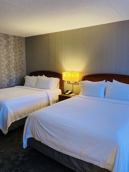 Room, 2 Queen Beds (Hearing Accessible)