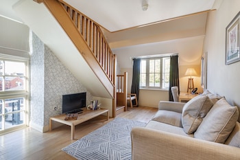 Deluxe Loft Room