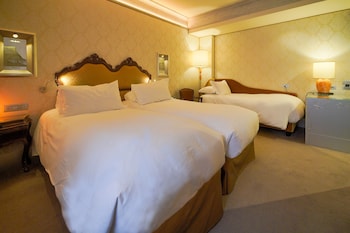 Superior Triple Room, 1 King Bed with Sofa bed