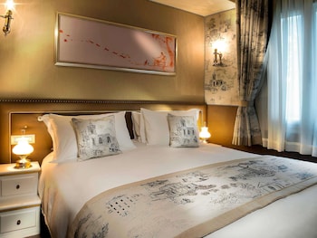 Superior Double or Twin Room, City View