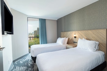 Standard Suite, Kitchen (2 Single Beds, Sofa Bed, W/D, Balcony)