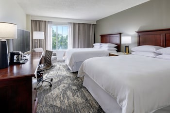 Club Room, 2 Queen Beds