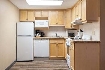 Condo, 2 Bedrooms (with Kitchen)