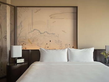 Room, 1 King Bed, Park View