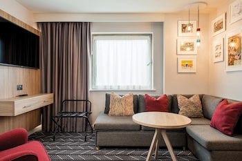 Suite, 1 King Bed