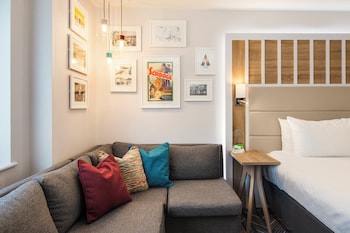 Premium Room, 1 Double Bed with Sofa bed