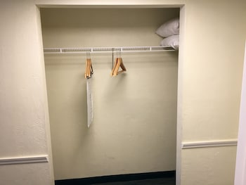 Room, 1 King Bed, Non Smoking, Oceanfront