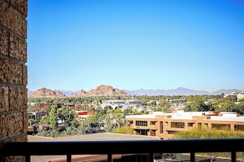 Suite, 1 Bedroom, Mountain View (Balcony)