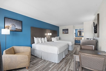 Room, 2 Queen Beds, Mobility Accessible, Non Smoking (Bathtub w/ Grab Bars)
