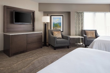 Room, 1 King Bed, Corner (Mobility/Hearing Accessible, Tub)