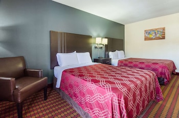 Standard Room, 2 Double Beds, Non Smoking