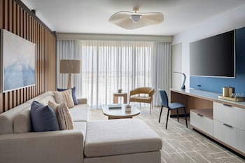Suite, 1 King Bed