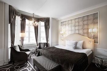 Executive Double room with a double bed or twin beds with Lounge access