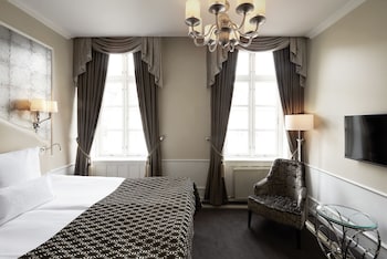 Standard double room with a double bed or twin beds