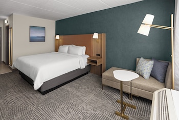 Standard Room, 1 King Bed