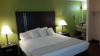 Standard Room, 1 King Bed, Non Smoking