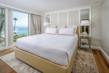 Oceanfront California Suite