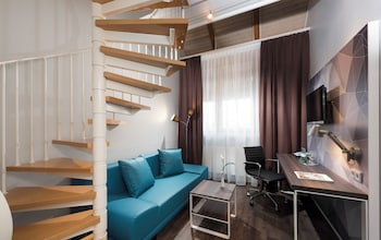 Standard Studio, 2 Twin Beds
