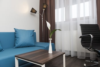 Standard Studio, 2 Twin Beds