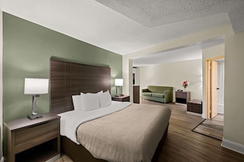 Suite, 1 King Bed, Non Smoking