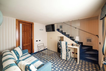 Junior Room