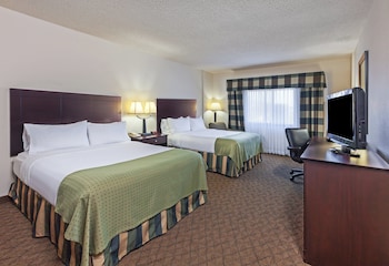 Premium Room, 2 Queen Beds (Allergen Treated)
