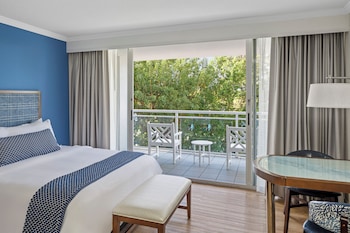 Standard Room, 2 Queen Beds, Mobility Accessible, Balcony (View)