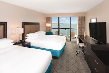Room, 2 Queen Beds, Balcony, Harbor View