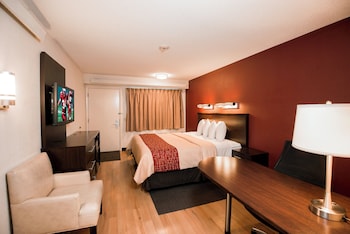 Superior Room, 1 King Bed (Smoke Free)