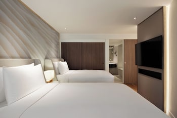 Family Suite, 1 Bedroom, 2 Twin Beds with Sofa Bed
