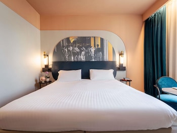 Superior Room, 1 Queen Bed