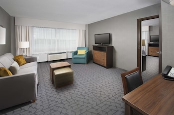 Suite, 1 King Bed, Non Smoking
