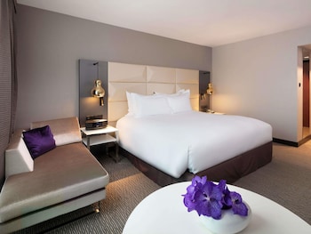 Classic Room, 1 King Bed