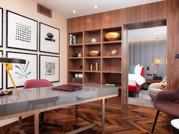 Suite, 1 King Bed, Sauna