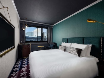 Superior Room with 1 King Size Bed, Non Smoking