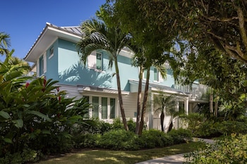 Island Village One Bedroom Walkout Butler Villa Suite w/ Private Pool (VPP)