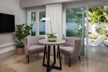 Island Village One Bedroom Walkout Butler Villa Suite w/ Private Pool (VPP)