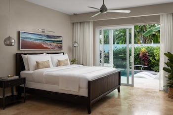 Island Village One Bedroom Butler Villa Suite w/ Private Pool (V1PP)