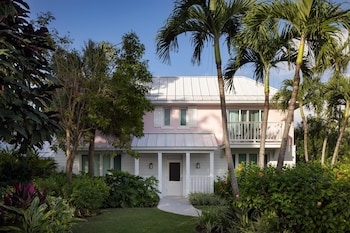 Island Village One Bedroom Butler Villa Suite w/ Balcony Tranquility Soaking Tub (VS1)