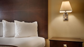 Standard Room, 2 Queen Beds, Accessible, Non Smoking