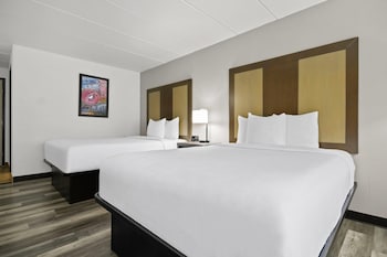 Room, 2 Queen Beds, Non Smoking